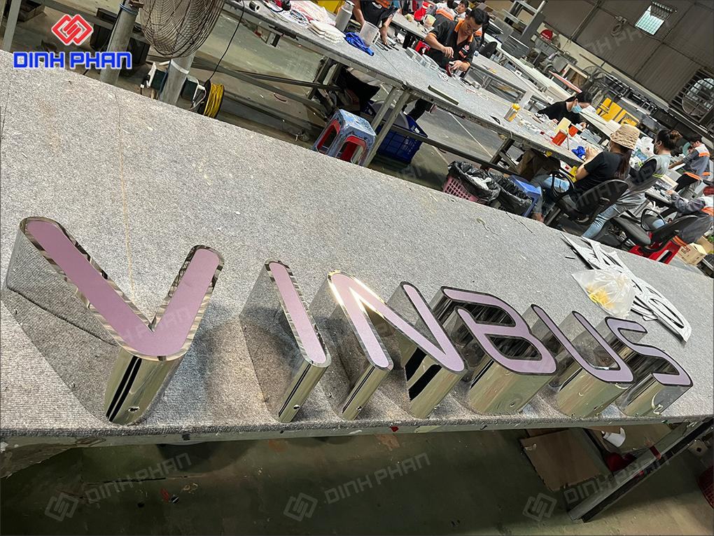 chữ inox trắng gương