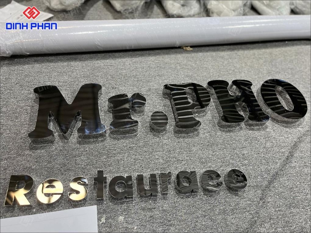 chữ inox trắng gương