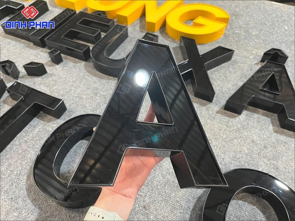 chu nhom 1 go 8 chữ nhôm 1 gờ