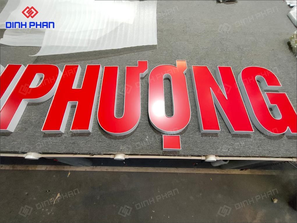 chữ nhôm có gờ